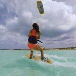 How to learn kite surfing